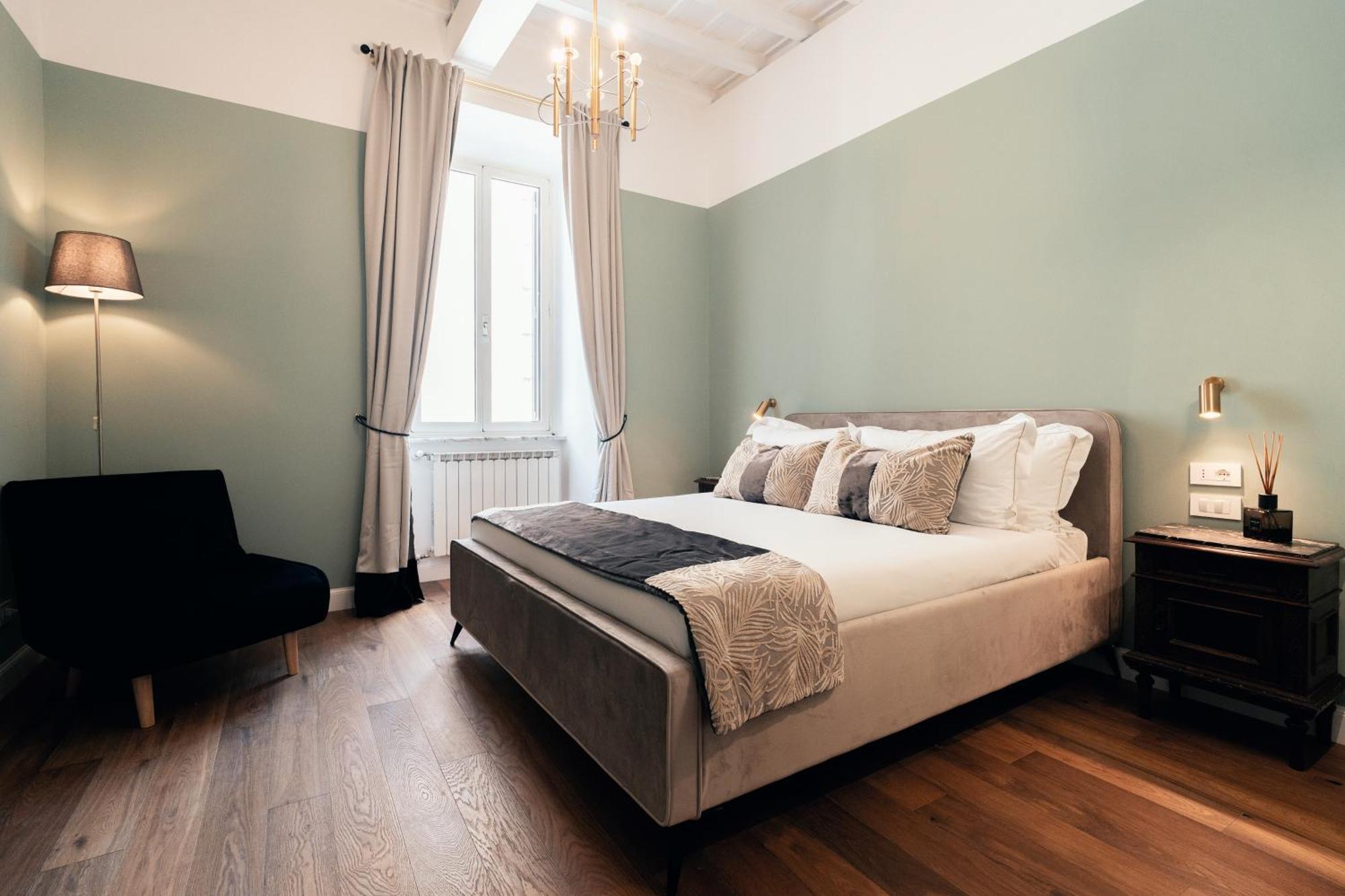 Naman Hotellerie - Monti Rome Luaran gambar