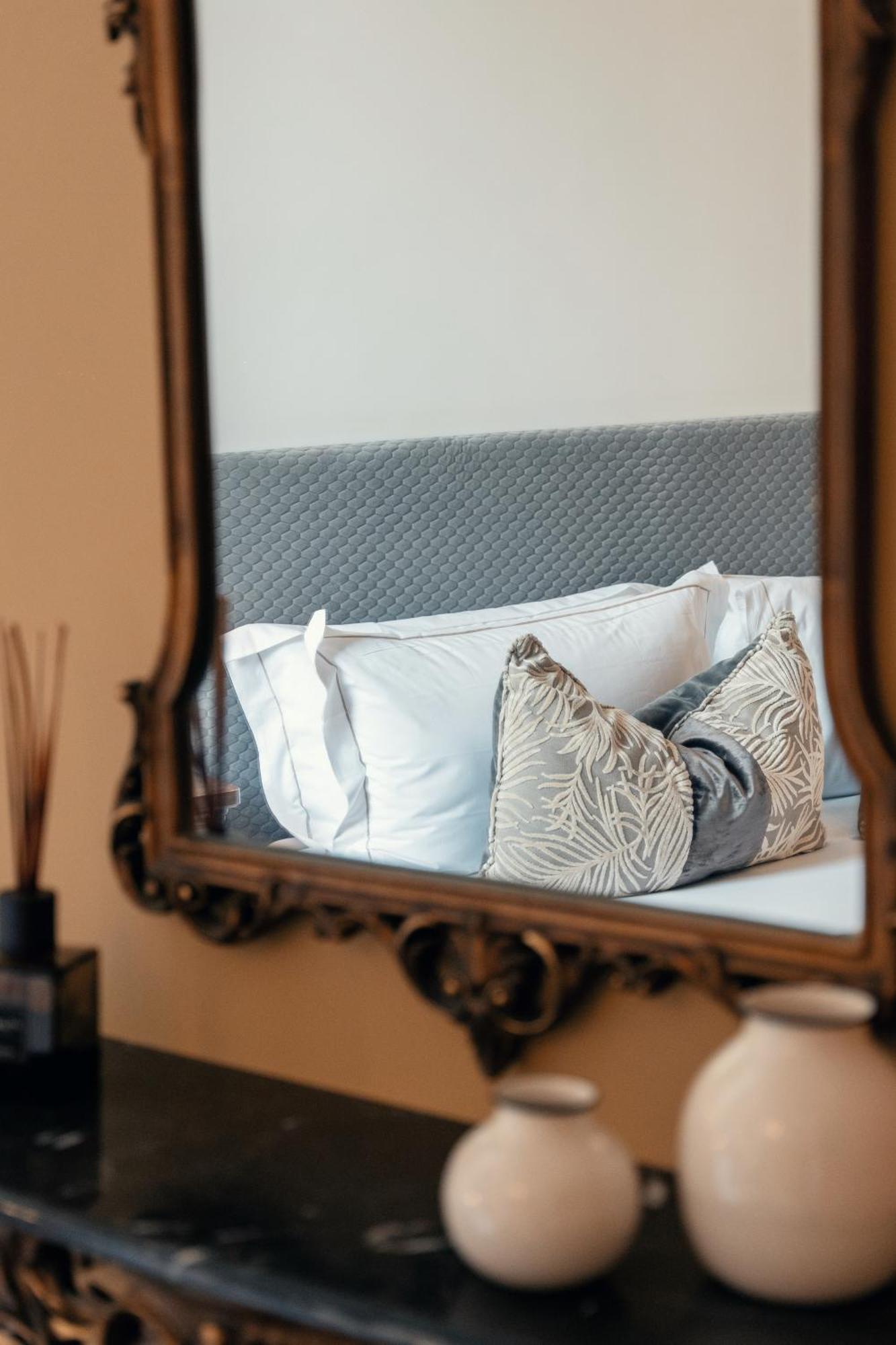 Naman Hotellerie - Monti Rome Luaran gambar